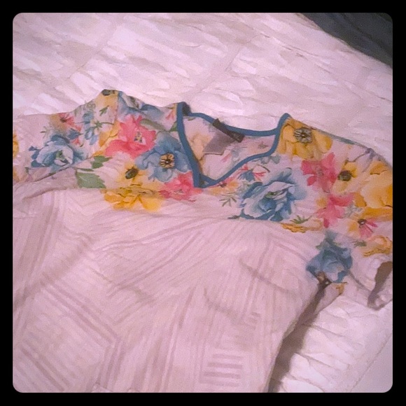 Uniform set - Picture 1 of 4